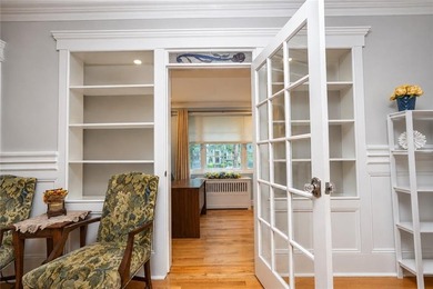 Magnificent New Dorp 1 Family Detached Gem on 44x100 lot. This - photo 9