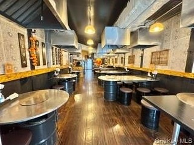Calling All Investors, Developers, & End-Users!!! 4 Unit 5,200+ - photo 4