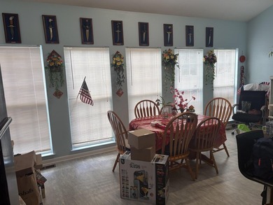 PRICE IMPROVEMENT! Welcome to 117 Delaware Avenue in desirable - photo 4