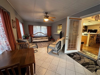 BACK ON THE MARKET:PREVIOUS BUYER'S LOSS, YOUR GAIN!! ADJUSTED - photo 10