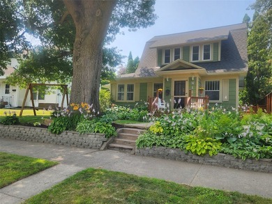 Additional listing photo 2