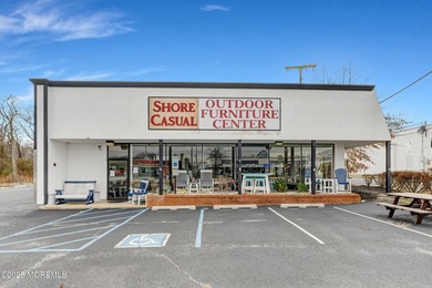 Great buy! Warehouse plus retail in prime location on Rt 35 - photo 12