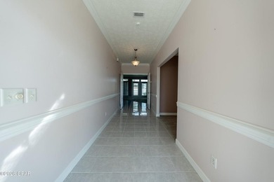 Spacious 3-bedroom, 2-bath traditional ranch-style brick home - photo 13