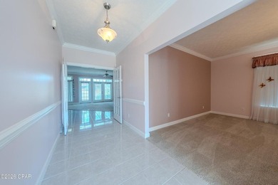 Spacious 3-bedroom, 2-bath traditional ranch-style brick home - photo 14