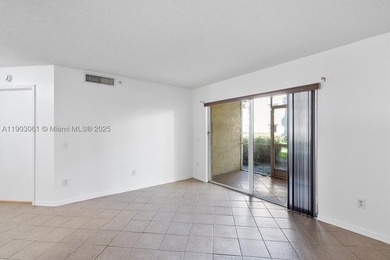 Investors opportunity! Just rented for $1,649 till 10/31/2026 - photo 4