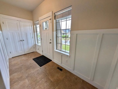 Welcome home to this beautifully maintained Eagle Mountain gem - photo 15