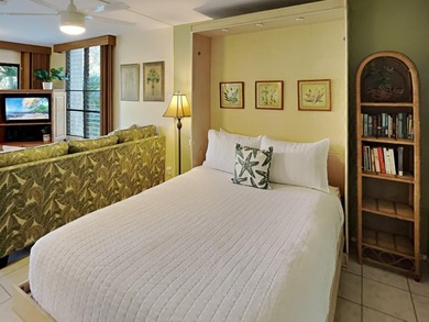 Welcome to Kihei Akahi D-101, a beautifully remodeled - photo 19