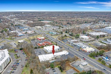 Great buy! Warehouse plus retail in prime location on Rt 35 - photo 26