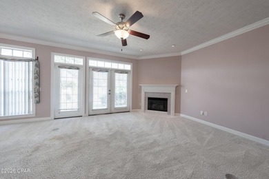 Spacious 3-bedroom, 2-bath traditional ranch-style brick home - photo 31