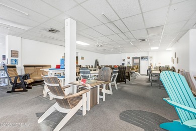 Great buy! Warehouse plus retail in prime location on Rt 35 - photo 32