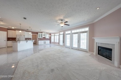 Spacious 3-bedroom, 2-bath traditional ranch-style brick home - photo 36