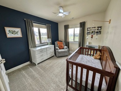 Welcome home to this beautifully maintained Eagle Mountain gem - photo 39
