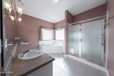 Spacious 3-bedroom, 2-bath traditional ranch-style brick home - photo 43