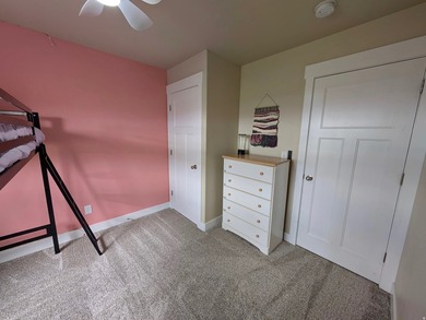 Welcome home to this beautifully maintained Eagle Mountain gem - photo 44