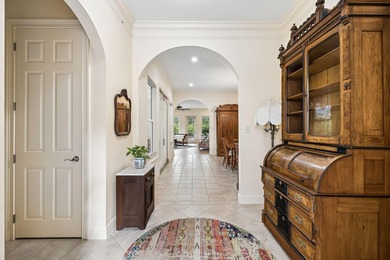 Tucked away in a secluded setting, this impressive three-bedroom - photo 5