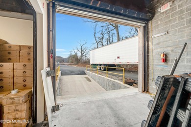 Great buy! Warehouse plus retail in prime location on Rt 35 - photo 46