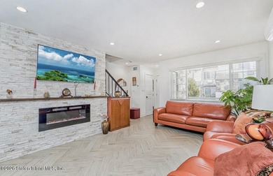 Discover the exceptional charm of this meticulously renovated - photo 4
