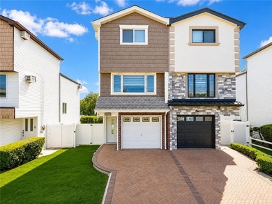 Unique package opportunity: includes the house and an adjoining - photo 1