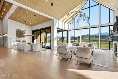 Set on more than four pristine acres beneath the iconic backdrop - photo 6