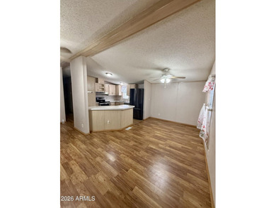 **ALL AGES with LOW lot rent** Welcome Home! Spacious corner-lot - photo 12
