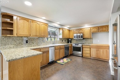 Just a block from Fairview lake, this beautifully maintained - photo 9