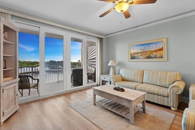 This beautifully updated, turnkey lakeview condo at Laketown - photo 1