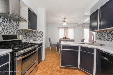 Welcome to 548 Ilyssa Way, a beautifully maintained - photo 6