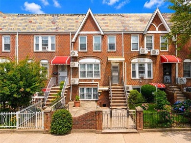 Welcome to this spacious brick single-family home that offers - photo 1