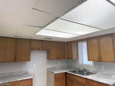 GREAT Investment Opportunity! Charming, Large Four Bedroom, Two - photo 21