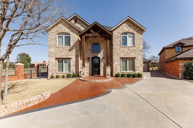 *Huge Price Reduction* Step into luxury at Lakeridge Villas - photo 1