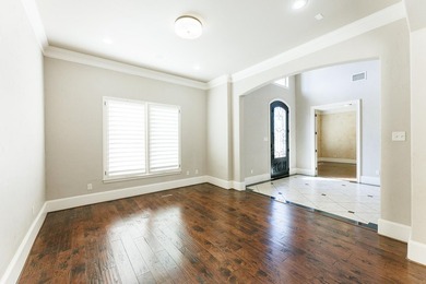 *Huge Price Reduction* Step into luxury at Lakeridge Villas - photo 8