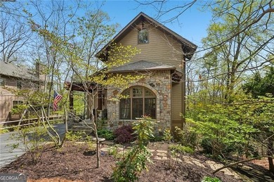 Welcome to 63 Choctaw Ridge, a beautifully maintained Earth - photo 4