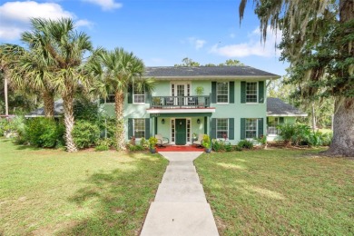 Lake Home For Sale in Fruitland Park, Florida