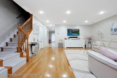 Welcome to 93 Shale Street! Amazing 1-family, 4-bedroom, 4-bath - photo 3