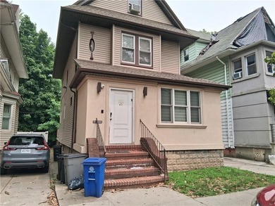 Detached two-family home currently configured as a spacious - photo 2