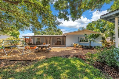 Motivated Seller has reduced the price and home is ready for a - photo 3