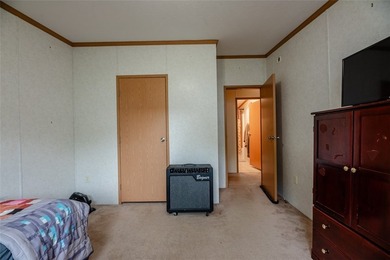 Welcome to the quiet Whispering Woods Estates community! First - photo 21