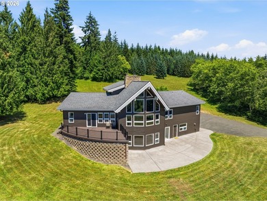 Enjoy the beauty of the Pacific Northwest in this custom-built 4 - photo 1