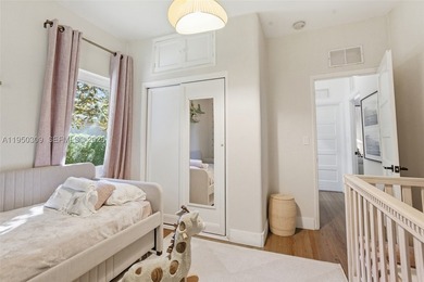 Updated 3-Bedroom, 2-Bathroom Home on Rare Double Lot in El - photo 22
