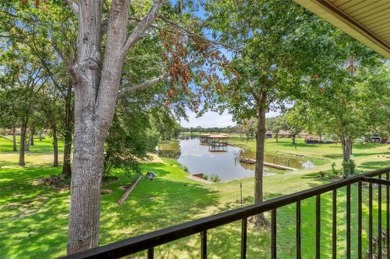 Lake Palestine Townhome/Townhouse For Sale in Bullard Texas