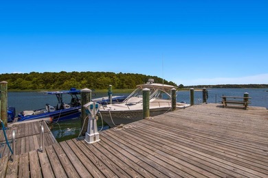 Legacy, Lifestyle & Opportunity - A discreet treasure in one of - photo 3