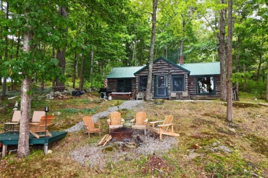 Pleasant Pond / Cobbosseecontee Stream Home For Sale in Richmond Maine