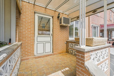 Exceptional opportunity to own a vacant two-family attached home - photo 4