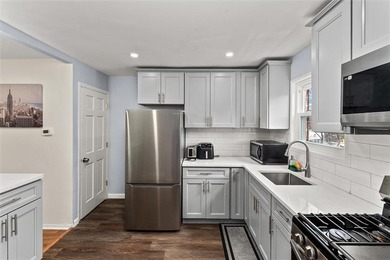Welcome Home! Two Story, Three Level Row-House That Offers Three - photo 7