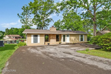 Lake Home For Sale in Crossville, Tennessee
