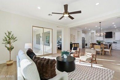 Stunning, move-in ready 3 bedroom + den, 2.5 bath home on a - photo 15