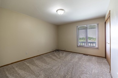 FISH BOAT GOLF AND VACATION AT HOME IN THIS 2 STORY TOWNHOUSE IN - photo 17