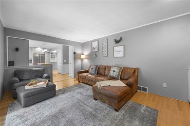 Welcome home to this beautiful 4-bedroom, 2.5-bath Colonial - photo 18