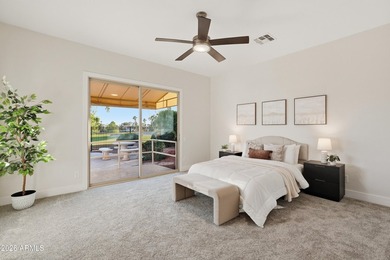 Stunning, move-in ready 3 bedroom + den, 2.5 bath home on a - photo 28