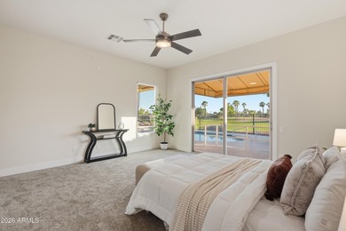 Stunning, move-in ready 3 bedroom + den, 2.5 bath home on a - photo 29